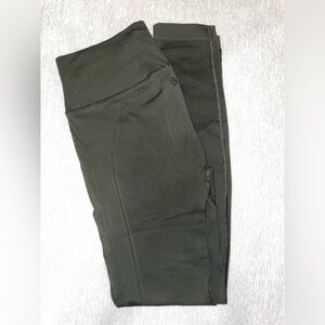 Lululemon Seamless Workout Leggings. Size 4. Olive Green. High waist.